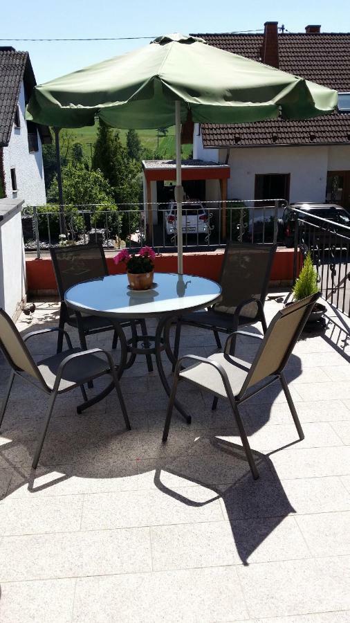 Ferienwohnung Saarblick Ockfen 外观 照片